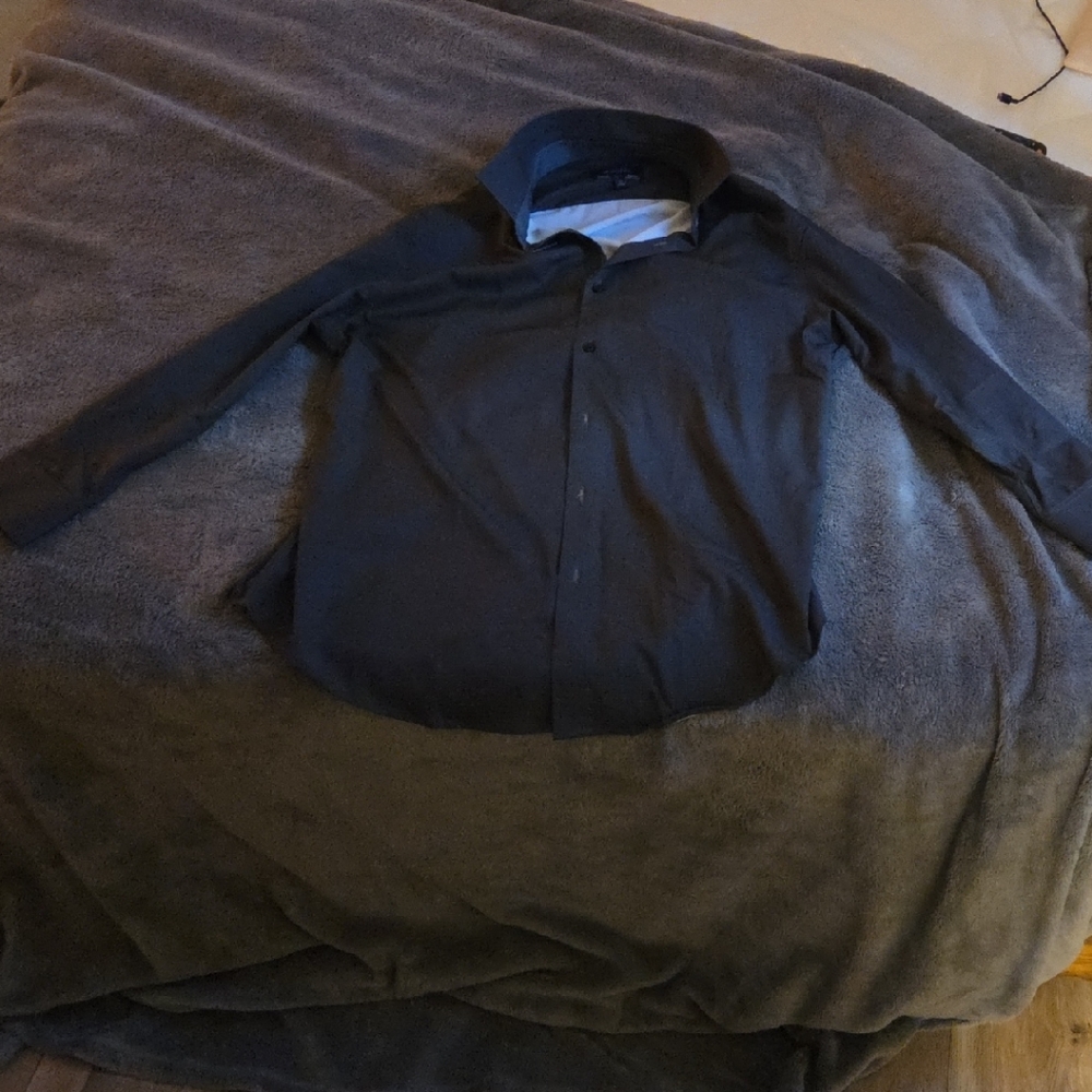 Report Collection Premium Black Shirt